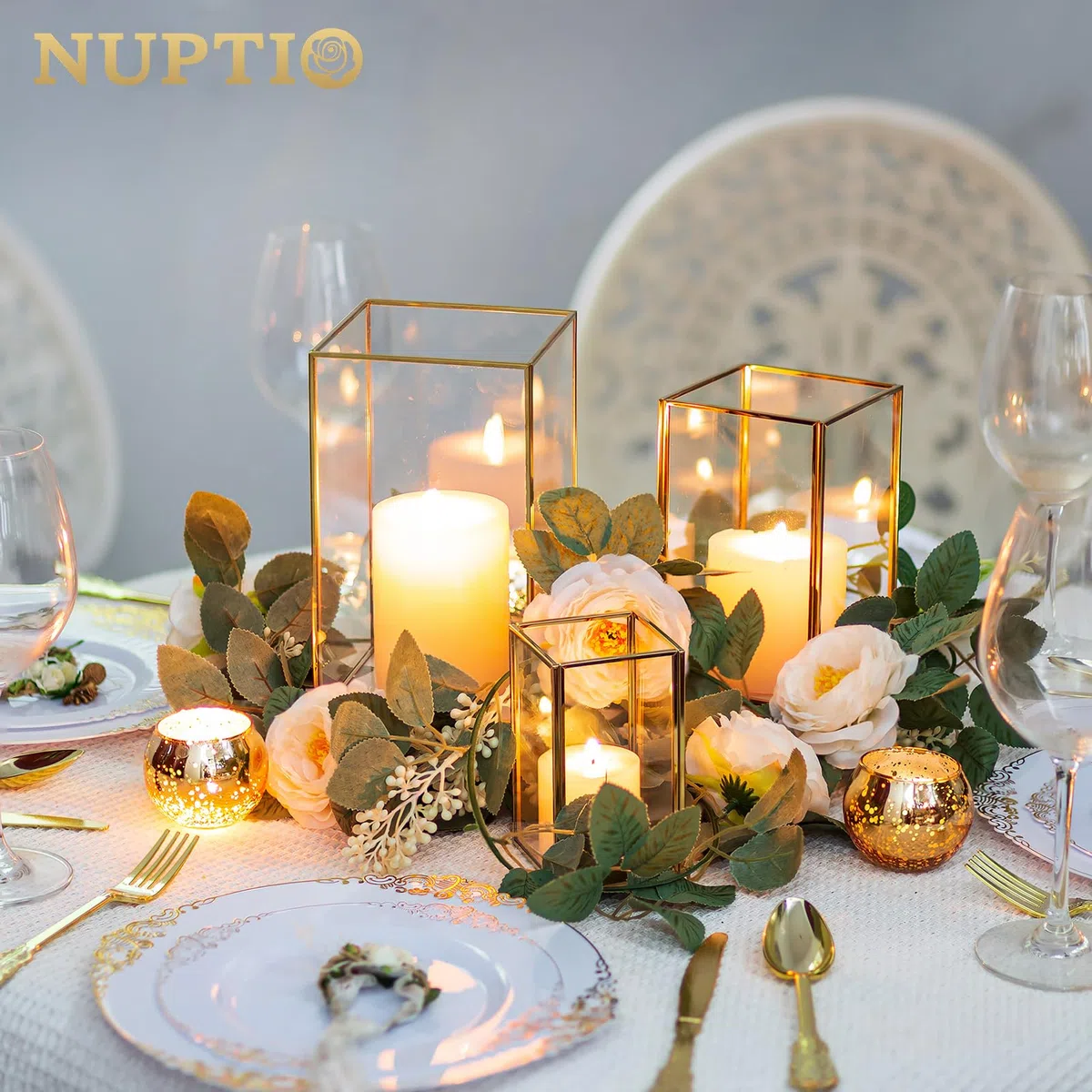 NUPTIO Lanterne Or en Verre Trempé Cheminée 6 Pièces pour Bougies Set Extérieur Carré Décoratif pour Mariage Noël Halloween Ornements Salon Tabletop Cheminée