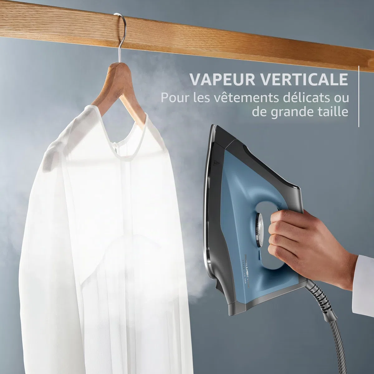 Rowenta Force Pro 300 VR5431F0 Station de repassage, 110 g/min, boost de vapeur 320 g/min, 6,1 bar et temps de préchauffage en 2 min, réservoir de 1,4 l, mode Eco, résultats professionnels