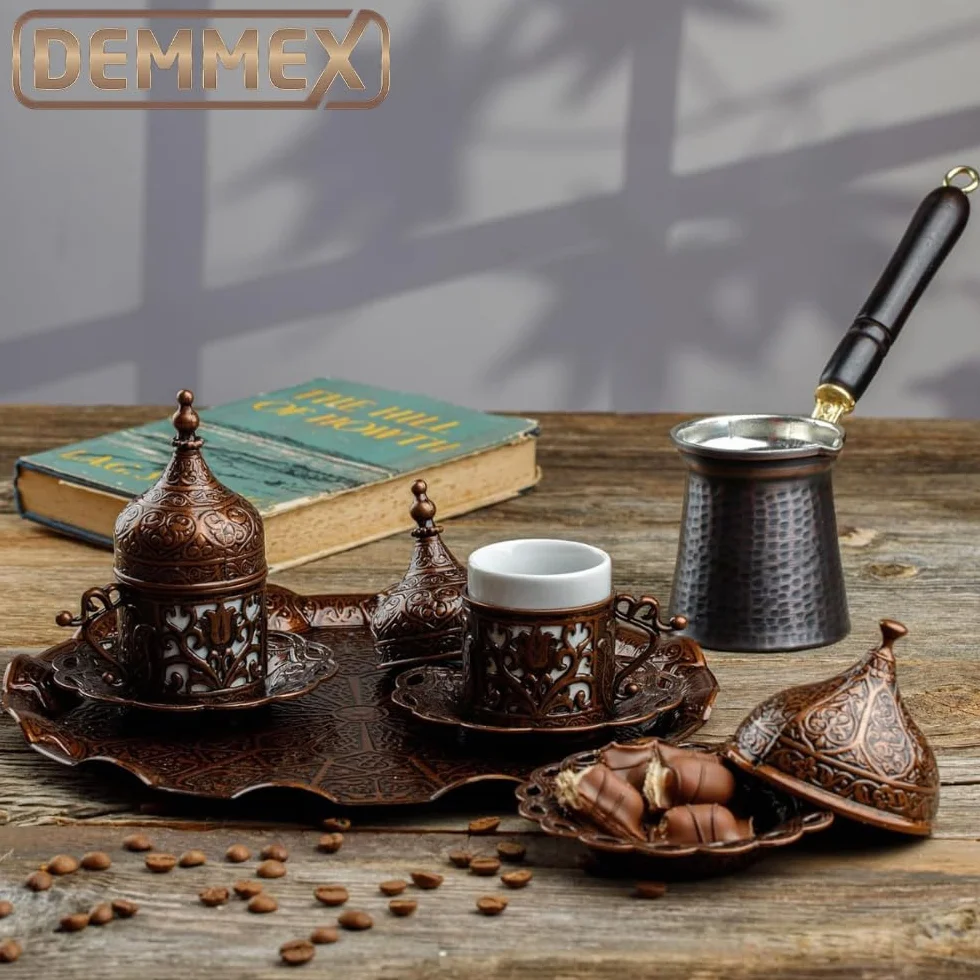 DEMMEX Lot complet de 12 tasses à café turc, grec, arabe avec tasses, soucoupes, couvercles, sucrier et cafetière en cuivre