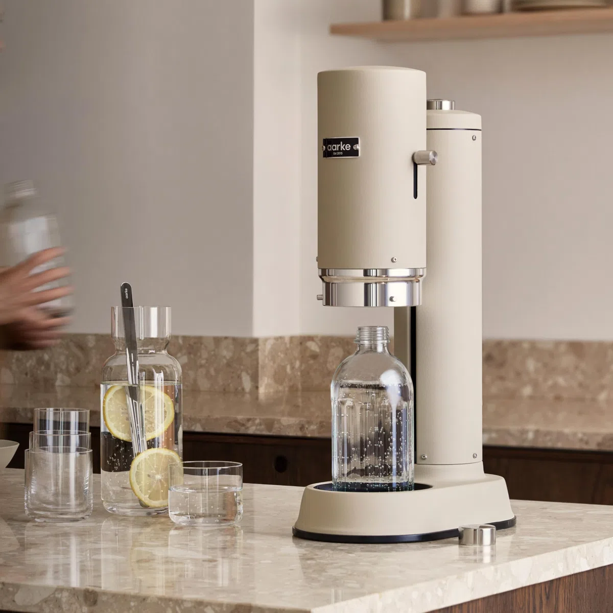 Aarke Carbonator Pro, Machine à Soda avec Bouteille en Verre, Finition Sand
